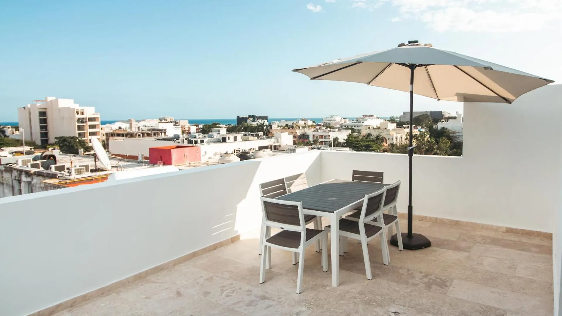 Hotel B10 - Distinctive Hotel- Playa del Carmen 0*,